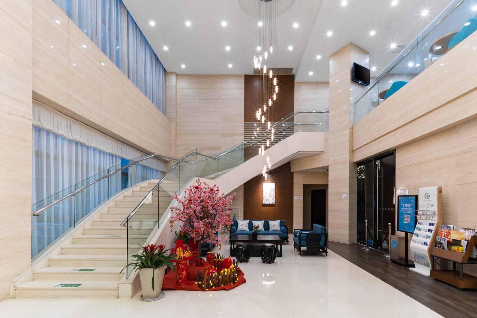 Holiday Inn Express Suzhou Changjiang By Ihg Exterior foto